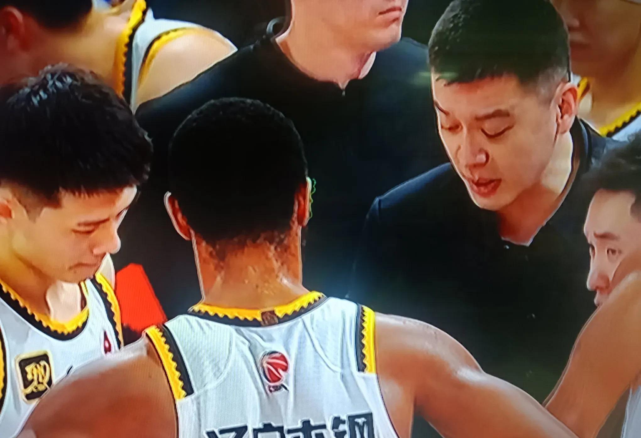 河北队在与辽宁队的交锋中力保主场