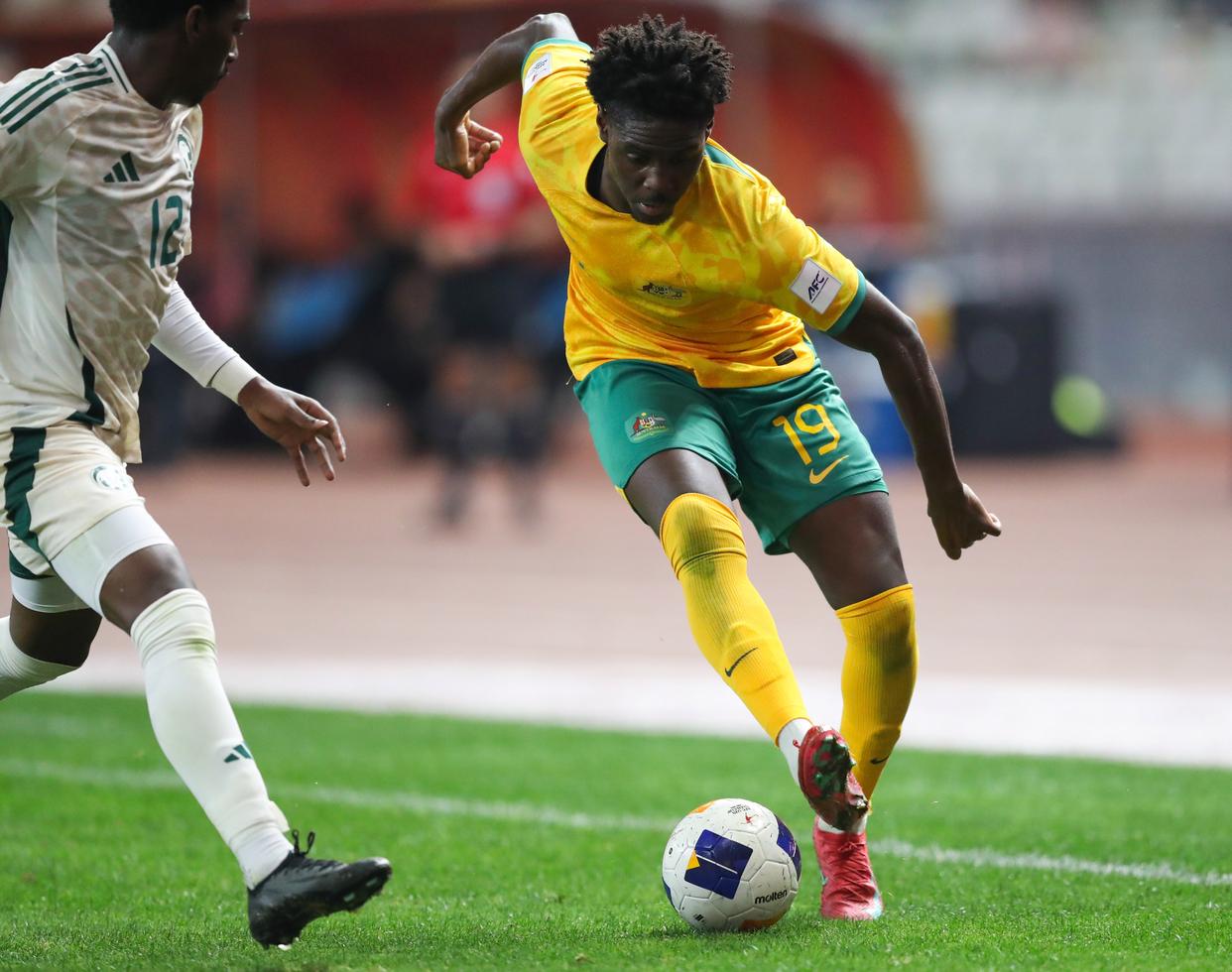 澳大利亚队在欧洲锦标赛预选赛中获得胜利