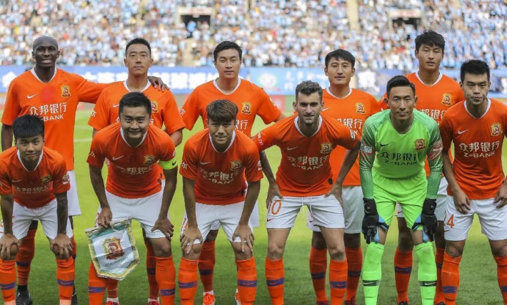 武汉卓尔梅开二度，对阵绿城一战定胜负的简单介绍